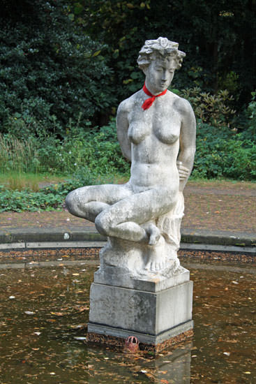 Skulptur Weiblicher Akt