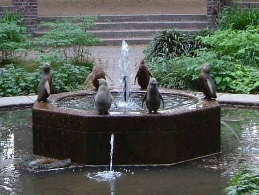 pinguinbrunnen spv